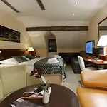 Grand Ξενοδοχείο 4*