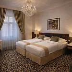 Ξενοδοχείο Grand