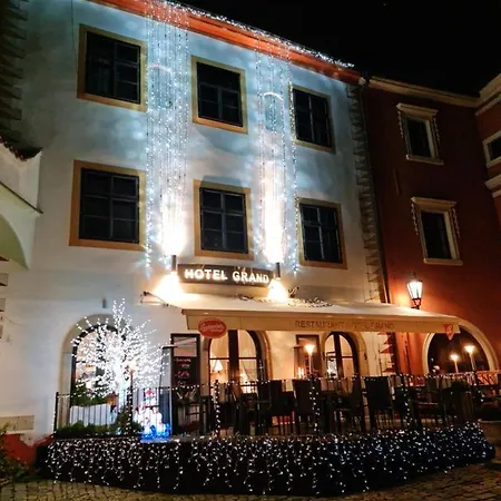 Otel Grand 4*