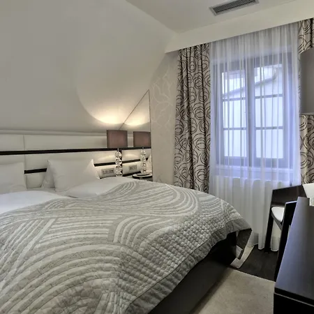 Grand Hotel 4*