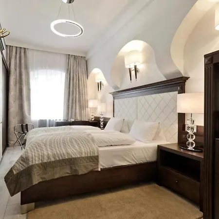 Hotel Grand 4*