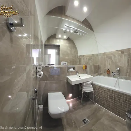 Hotel Grand 4*