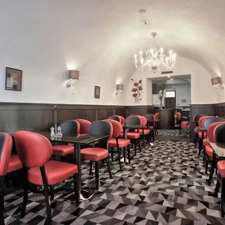 Hotel Grand