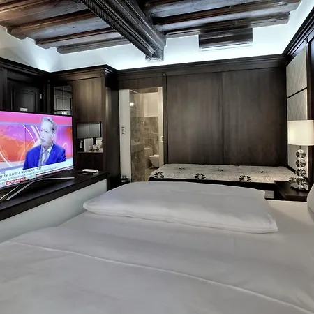 Hotel Grand 4*