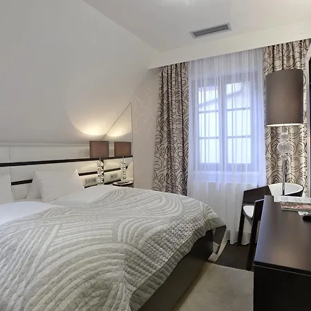 Grand Hotel 4*