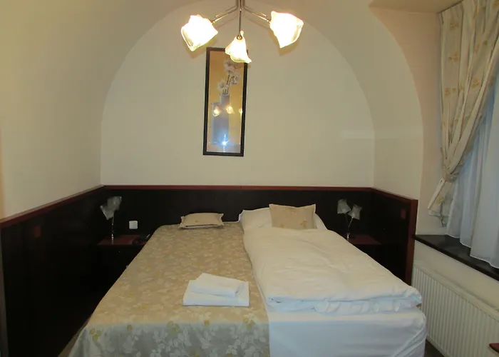 فندق غراند 4*