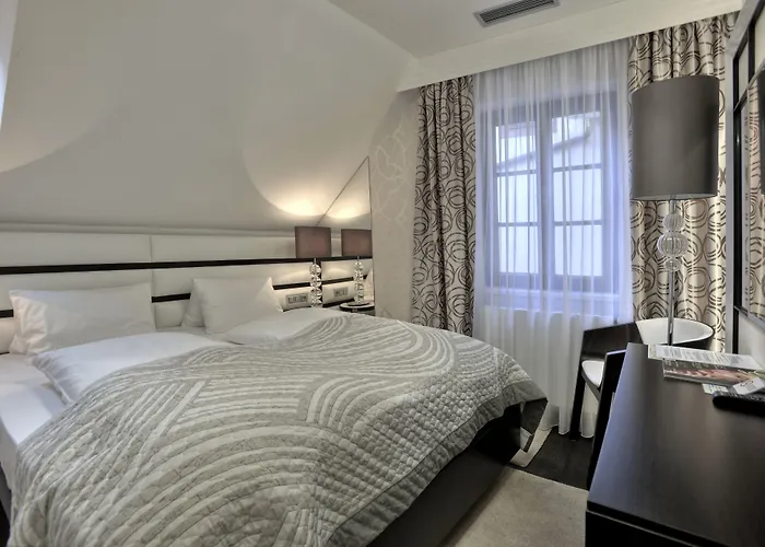 Grand Ξενοδοχείο 4*