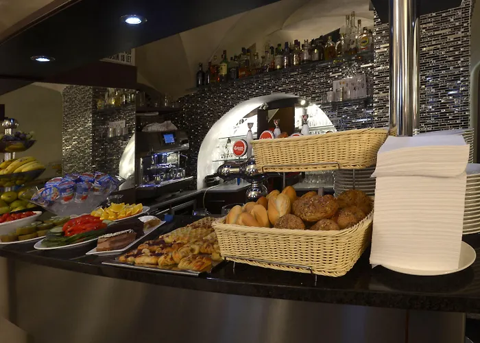 Ξενοδοχείο Grand